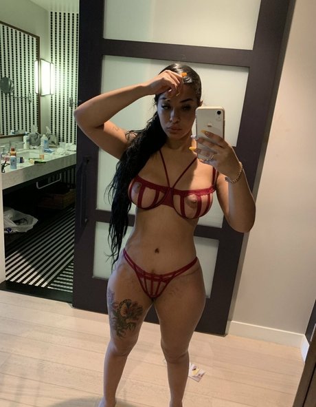 snowthadon naked pornstar photo