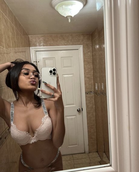 Ishaamk mk nice actress pic