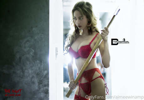 Win Amp actress photo