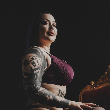 Minty knox exclusive pornstar pic