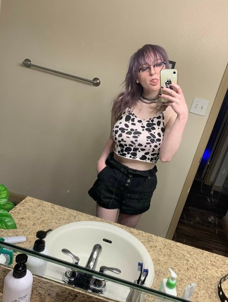 Sadcthulu666 pornographic model picture