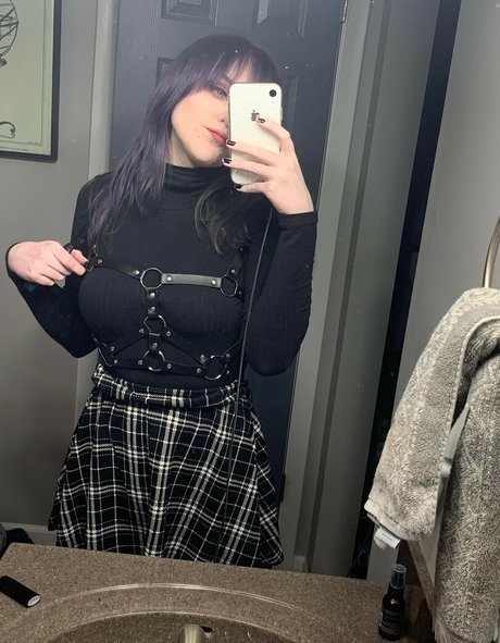 Sadcthulu666 top model img