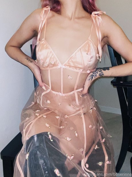 bbserinna model nude pic
