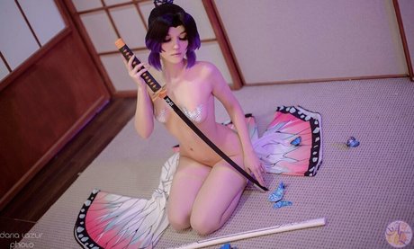 Ariadna Lobe nude pornstar gallery