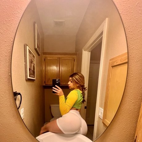 Baby Des nice pornstar photo