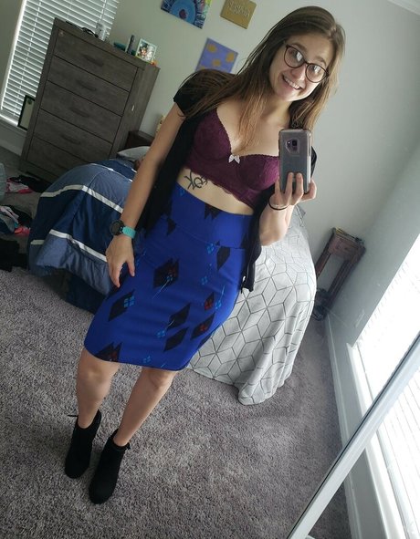 Queen Amber nudes pornstar galleries