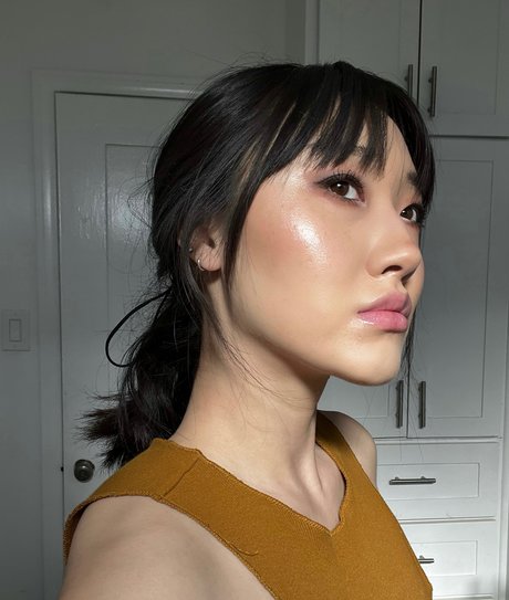 creamclan high quality model pic