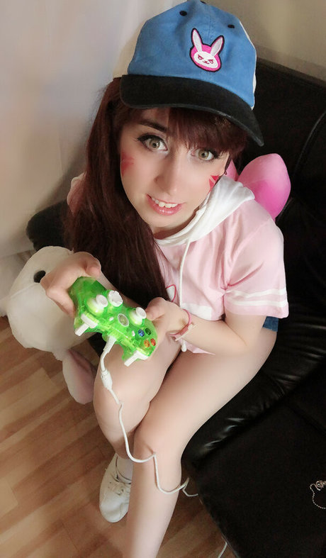 Michi Midnight star adult photos