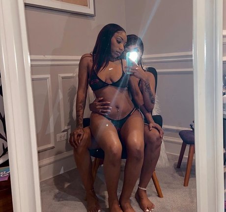 Lola and Moni star xxx archive