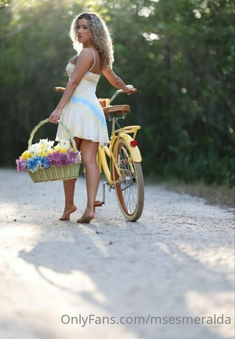 Msesmeralda model sex img