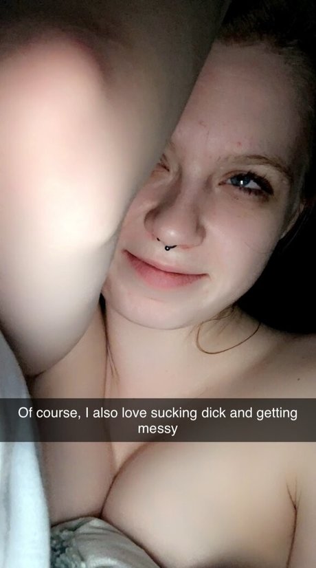 karma bitch998 adult actress image