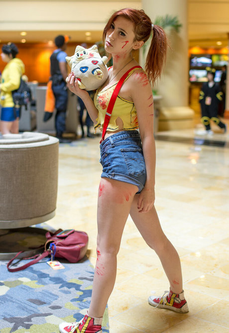 Gillian Foxglove star free pics