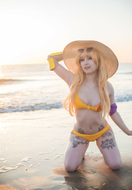 Gillian Foxglove top actress photo