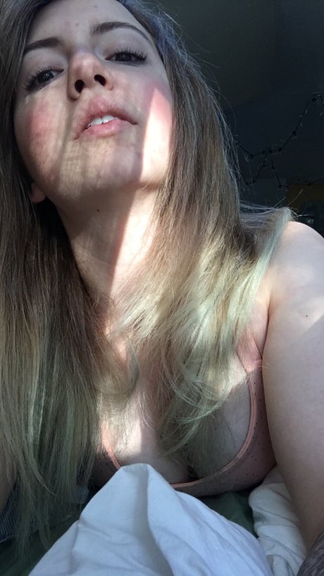 FeelingEuphoric star sex pictures