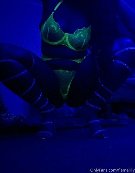 flamelilly art model archive