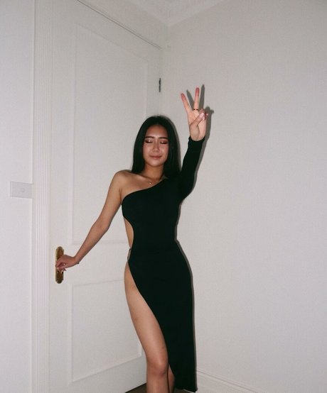 Briddyli erotic star photos