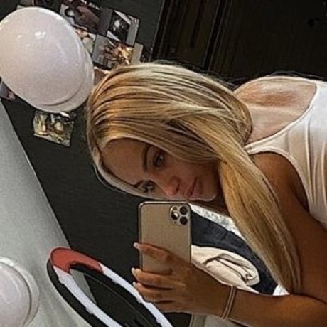 Courtney Hodgson xxx star pic