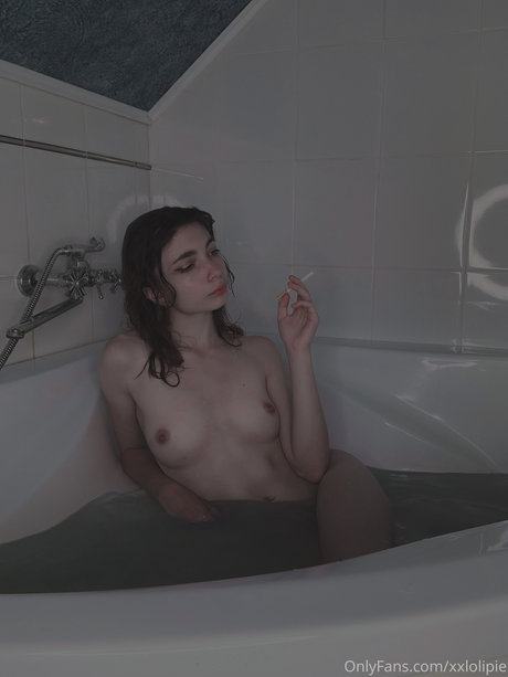 XXLOLIPIE top star photo