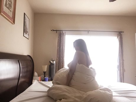 Tania Ivette_ model naked pics