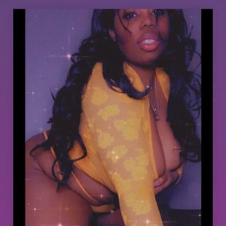 Beatrixx_ porn actress image