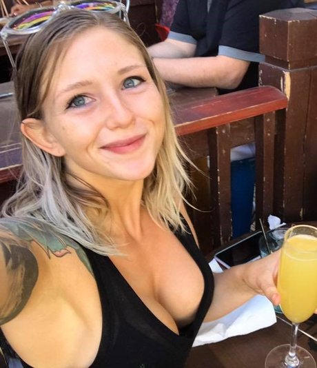 Catsandcookies pornstar adult photo