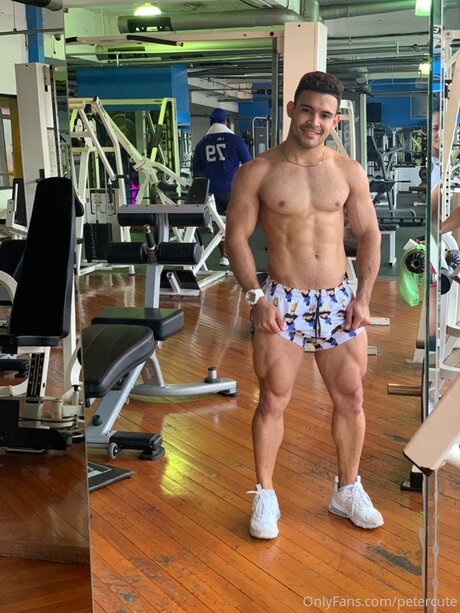 Petercute star adult picture