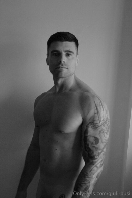 Chulo95 high quality model gallery