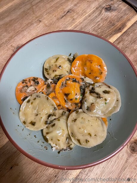 Cheddahbounce star free image