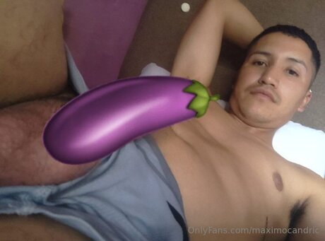 Maximocandric star erotic picture