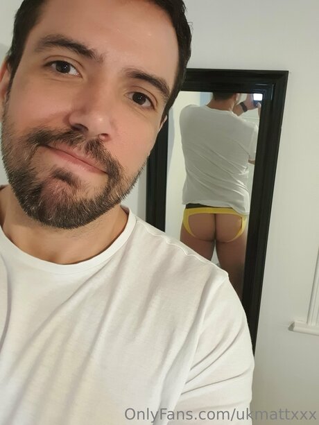 Ukmattxxx sexy star image