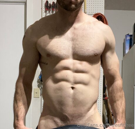 Wesfitfree erotic actress pic