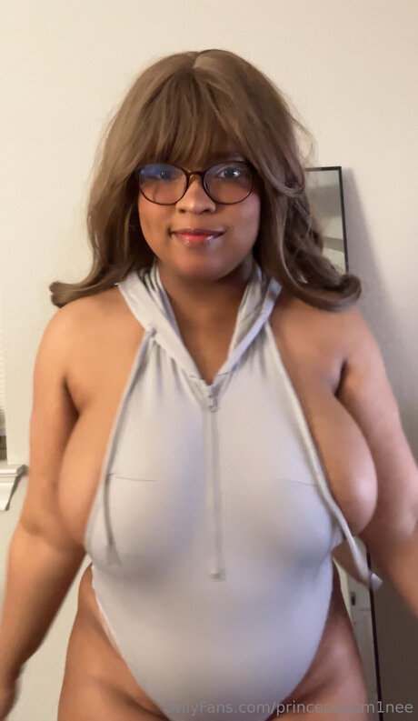 Princessjasm1nee pornstar sexy photo