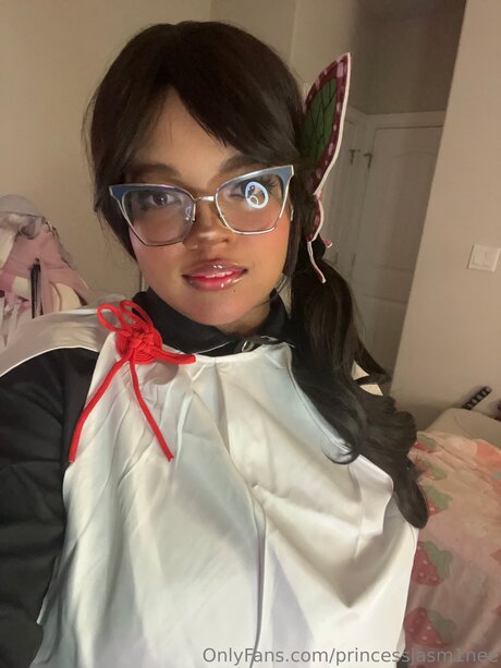 Princessjasm1nee high quality pornstar photos