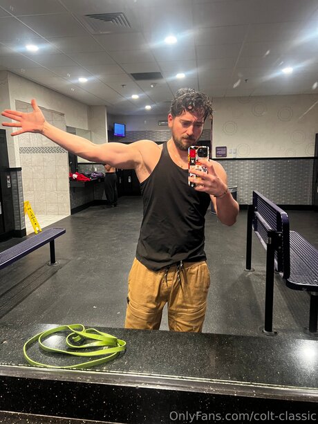 Colt Classic perfect star picture