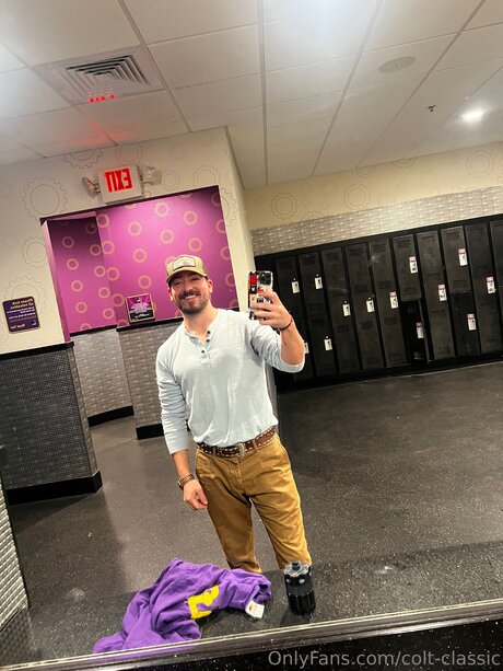 Colt Classic model free galleries