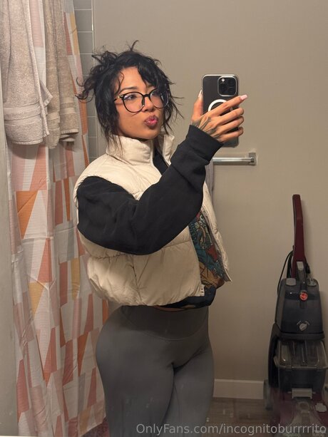 Yoursecretrito erotic actress image