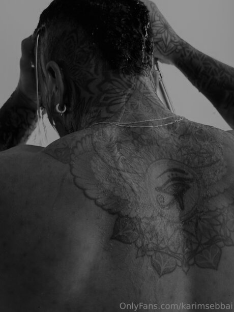 Karimsebbai top model picture