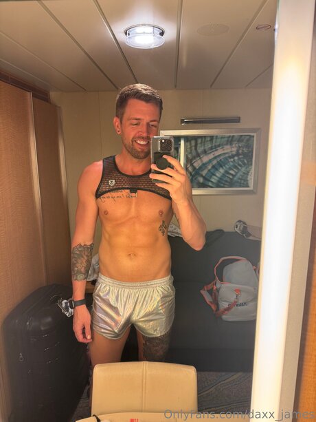 Daxx James model picture