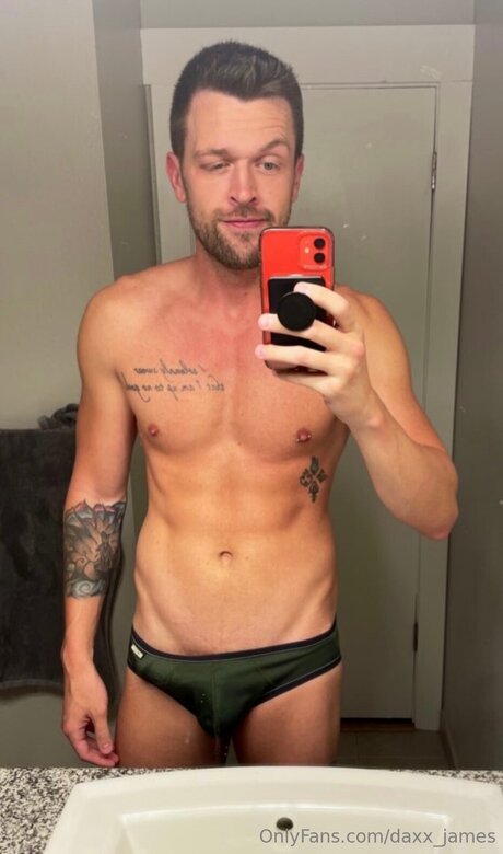 Daxx James erotic actress archive