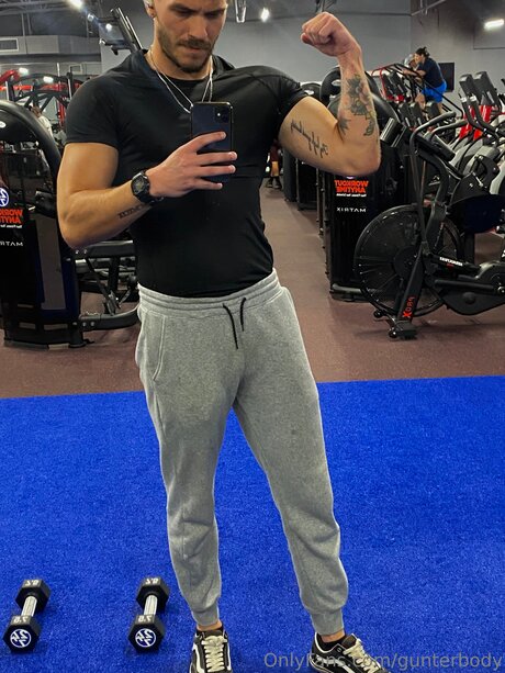 Gunterbody pornstar photos