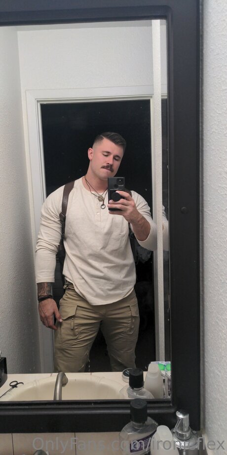 Ironicflex pornstar xxx galleries