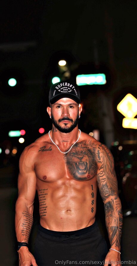 Sexyjuancolombia model nice gallery