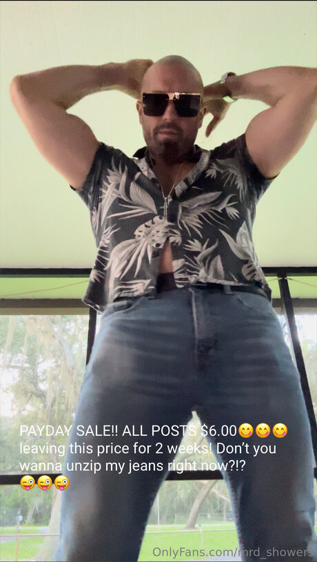 Mrd Showers star high quality img