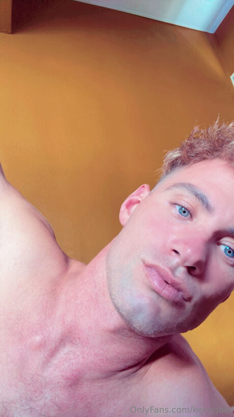 Pologale model exclusive pic