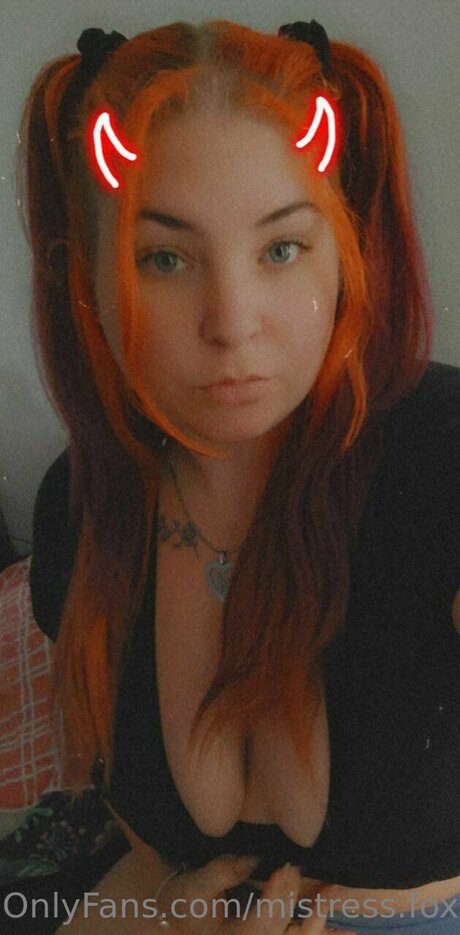 Mistress Foxx nudes actress pic