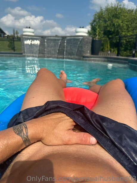 Sensualhusband03 adult model photo