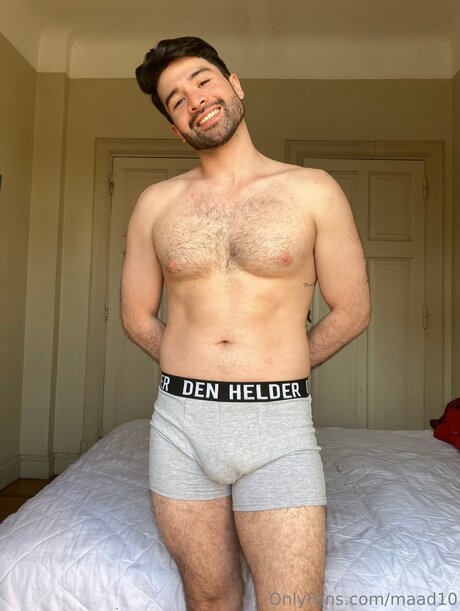 Maad10 erotic actress photo