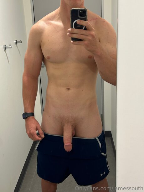 Jamessouth naked model image