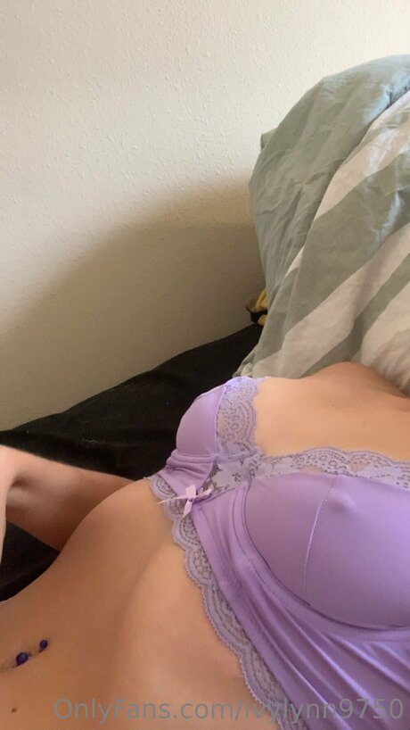 Ivylynn9750 model nude picture