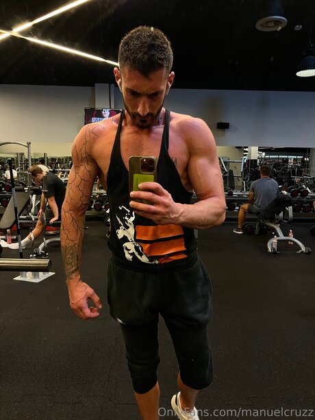 Manuelcruzz free pornstar images